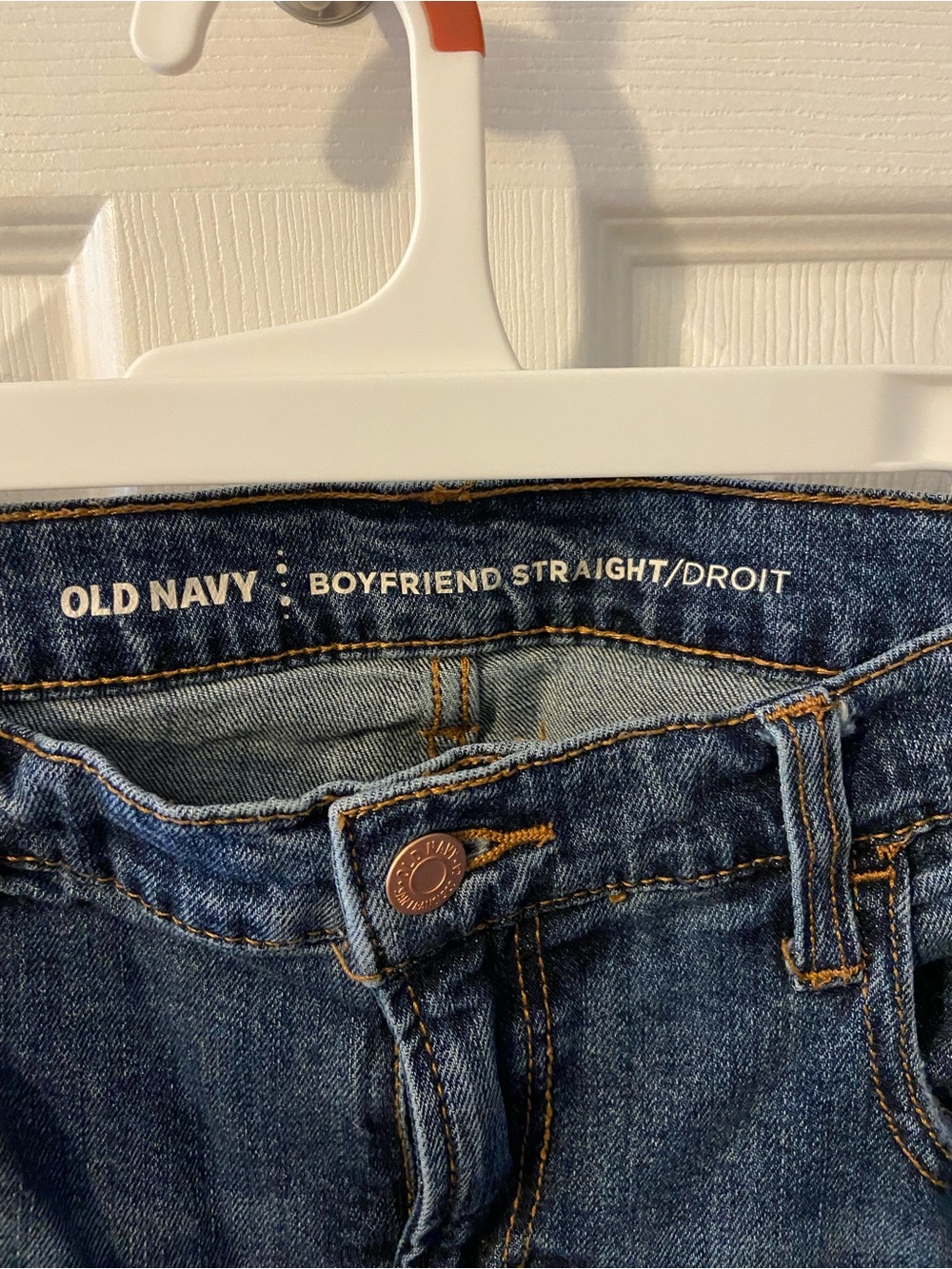 Old Navy Boyfriend Straight Jeans - Mid Blue Denim